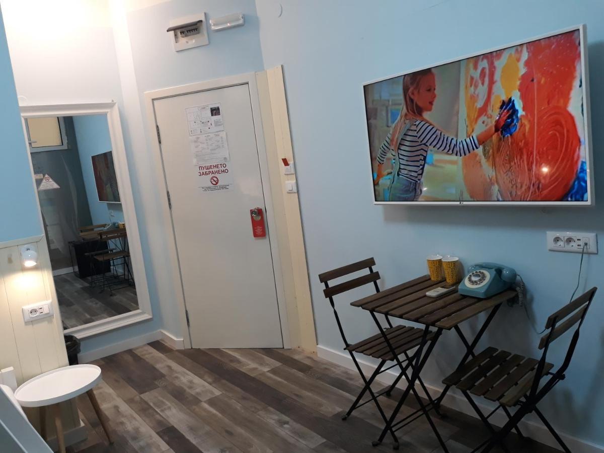 וארנה Three Dolphins Hotel With Rooftop Terracе חדר תמונה